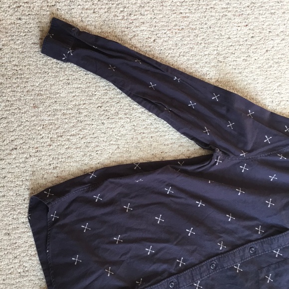 H&M Navy Nautical Shirt - Picture 3 of 3